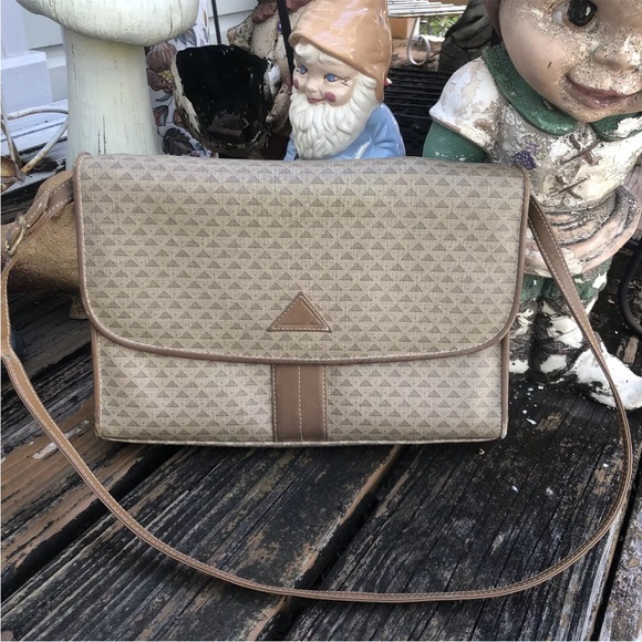 Liz Claiborne Purse Handbag Taupe Brown Triangle Logo Leather Bag Vintage 80s